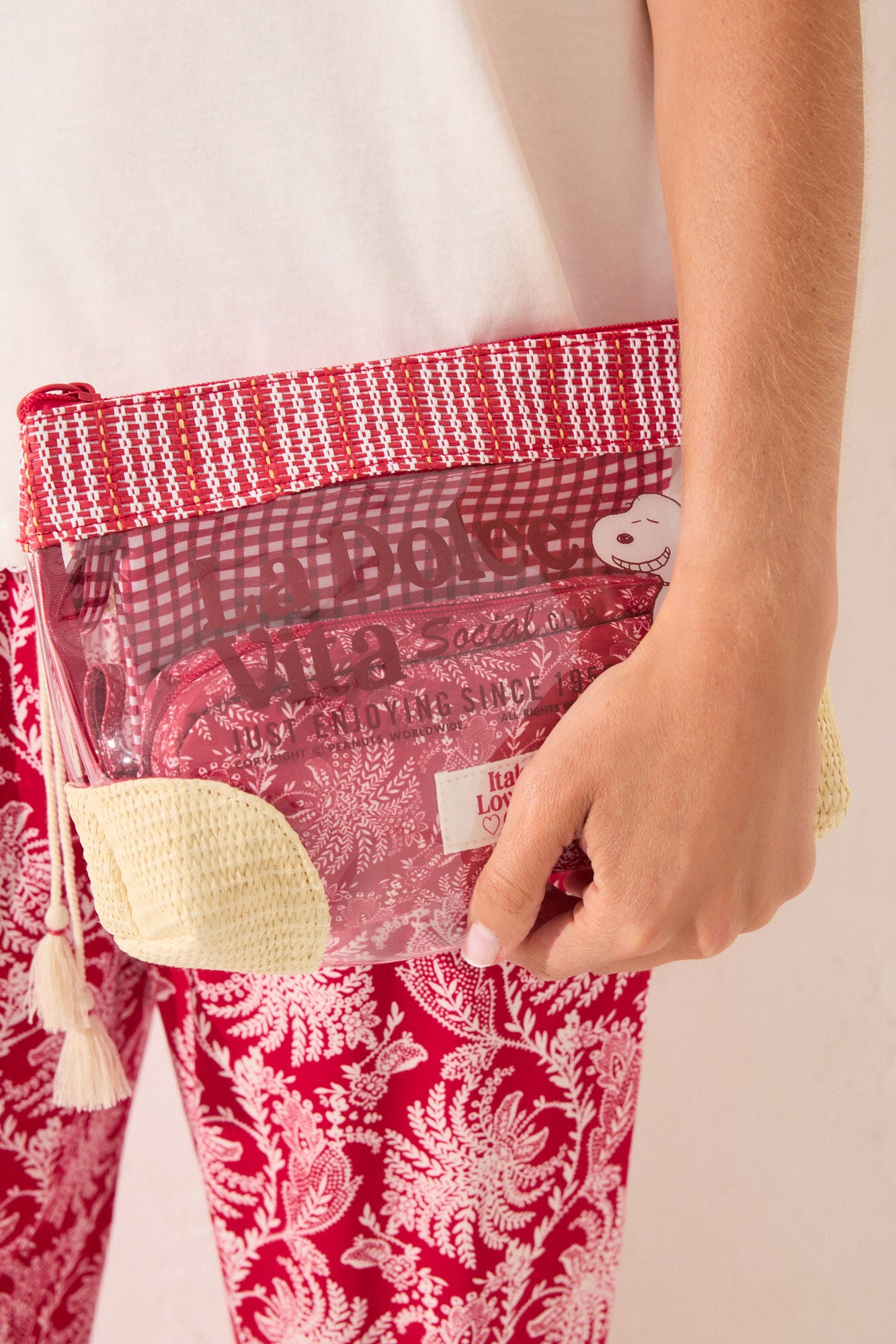 Women Secret_Pack of 3 Snoopy Raffia Toiletry Bags_4849270_60_05