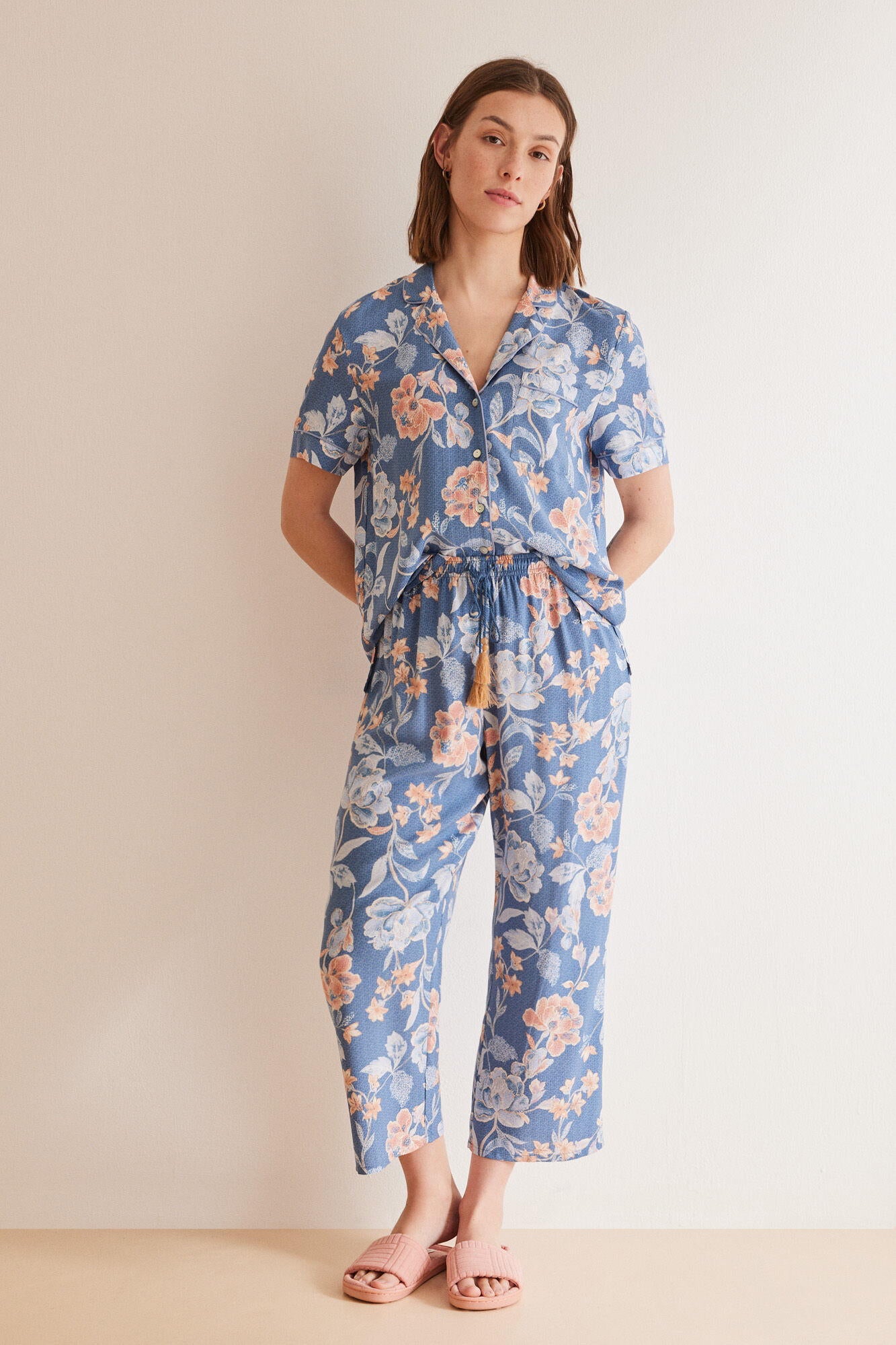 Short Sleeve Long Pant Pyjama Set_4857417_19_03