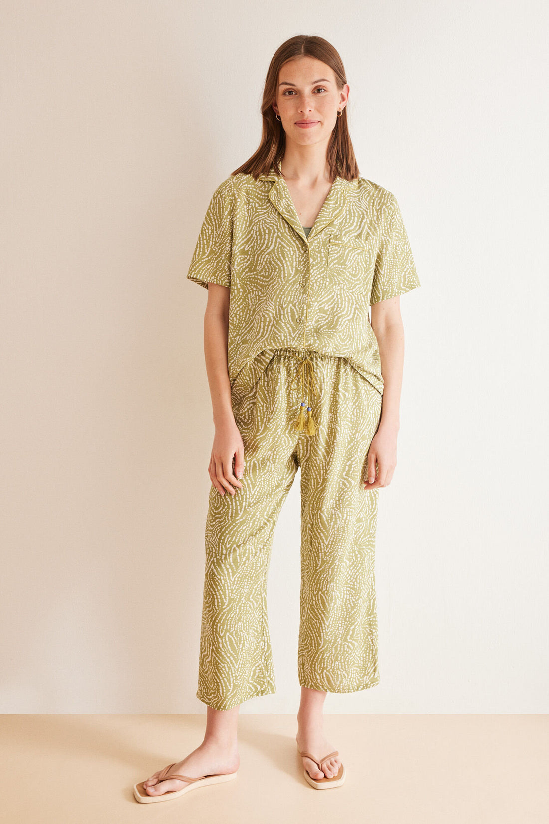 T-Shirt Pajamas Capri Ethnic Green_01