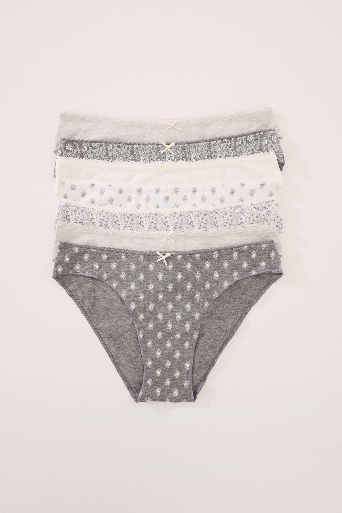 Women Secret_Pack of 7 Classic Multicoloured Cotton Panties_4932644_98_01