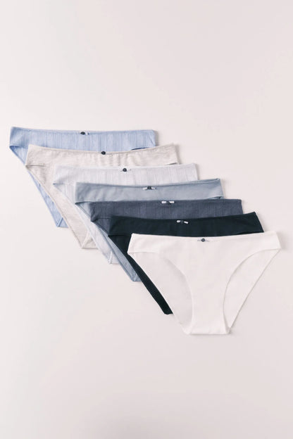 Women Secret White Print Women Multicoloured Cotton Pointelle Classic Panties 7-Pack SKU: 4934527_97 Image 01