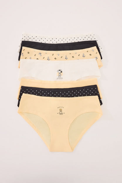 Women Secret_Pack of 7 Wide Cotton Panties with Snoopy Print_4939013_98_01