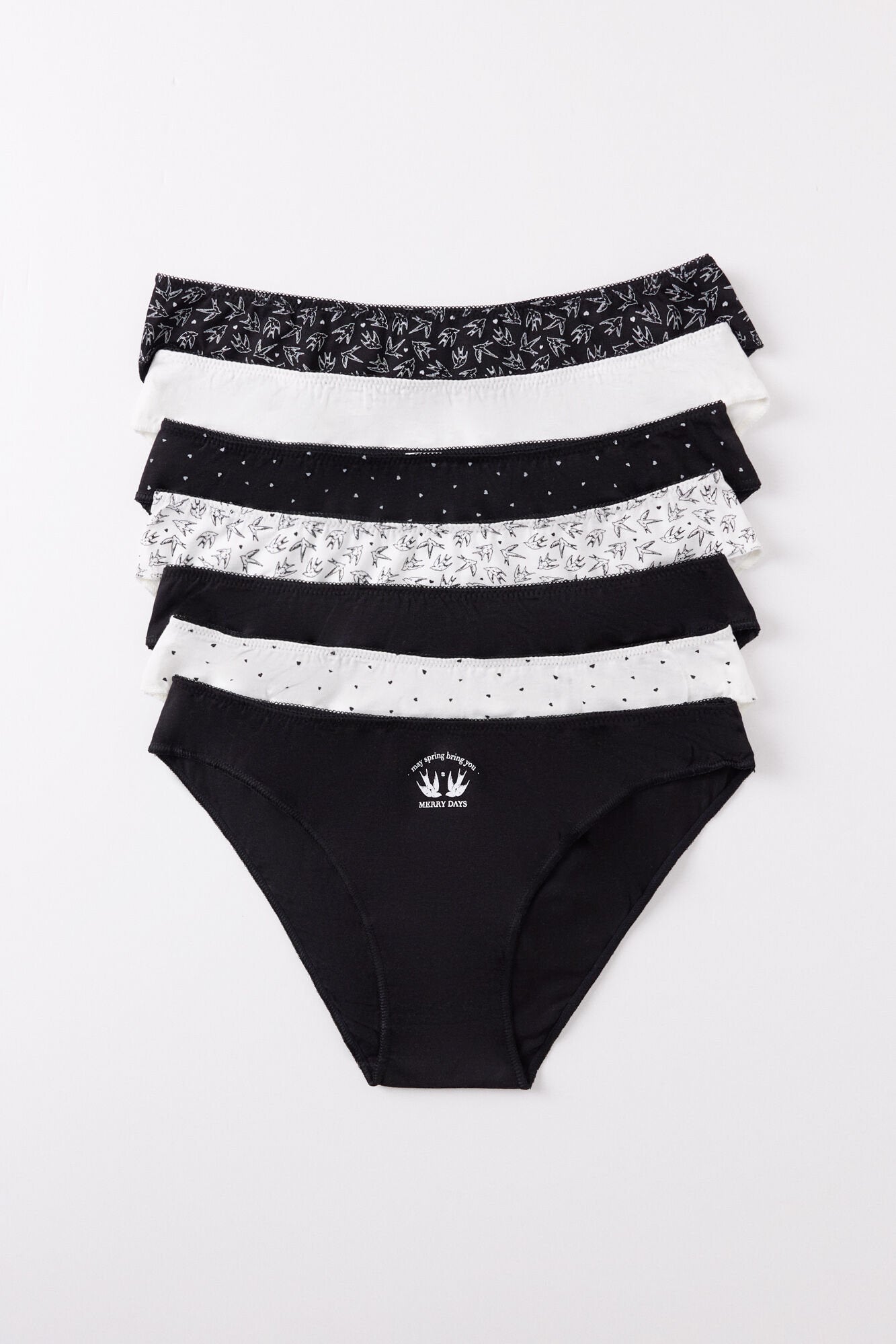 Women Secret_Pack of 7 Classic Plain and Printed Cotton Panties B&amp;W_4939946_98_04