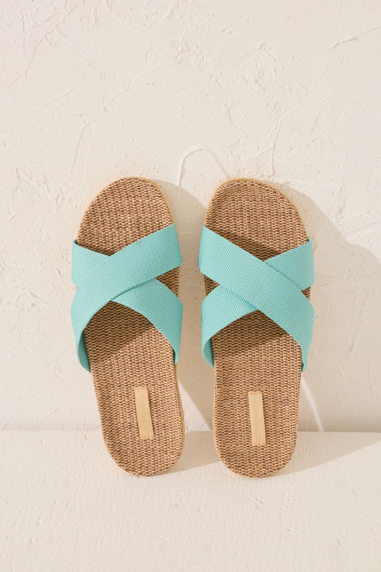 Women Secret_Turquoise Raffia Slippers_4992509_26_01