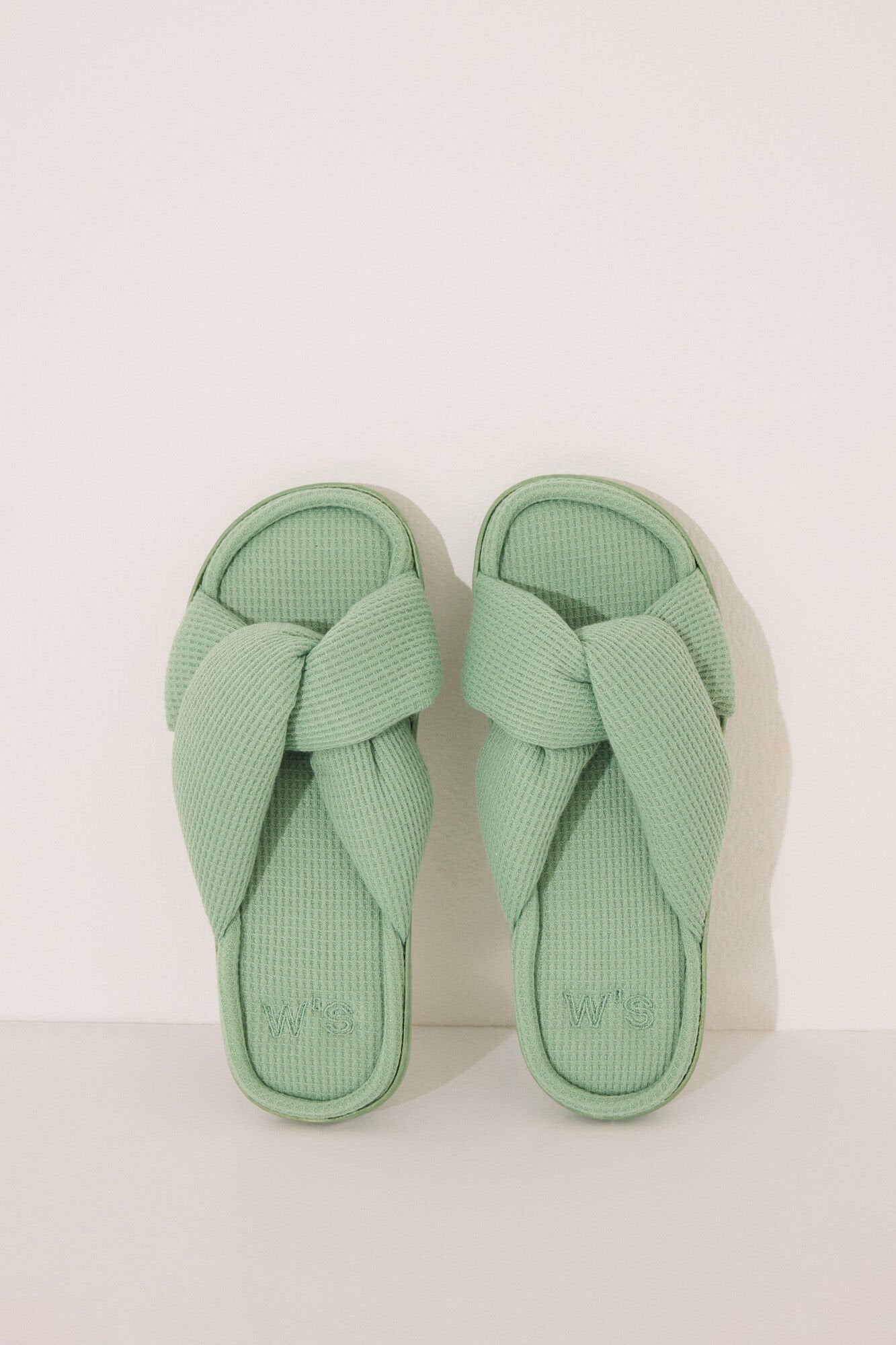 Women Secret_Green Waffle Open Sneakers_4992511_21_02