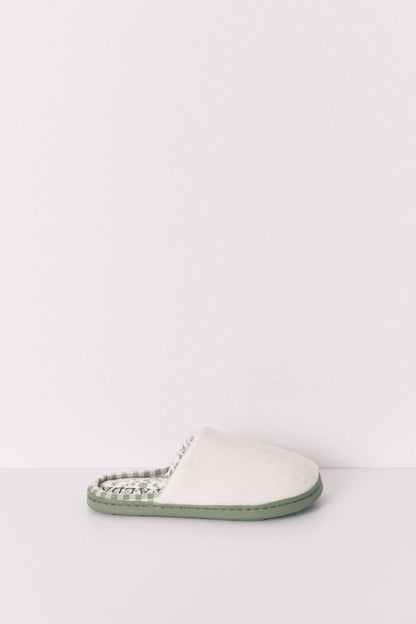 Women Secret_Ivory_Mafalda Ivory Closed Slippers_4992527_96_04