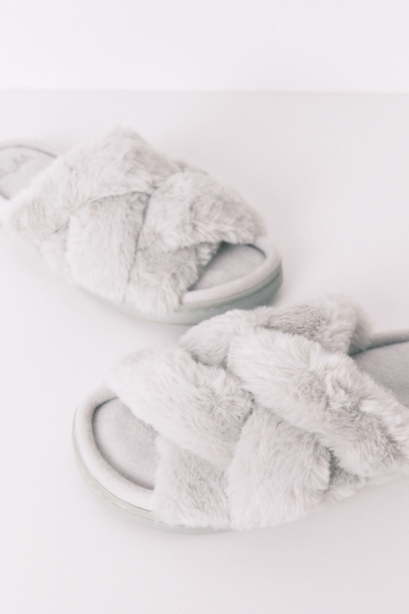 Women Secret_Green_Slipper with Green Fur_4992530_28_05