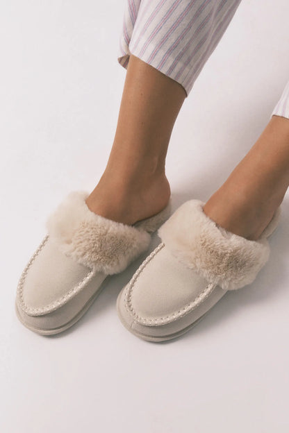 Women Secret_Beige_Beige Synthetic Fur Slippers_4992537_96_01