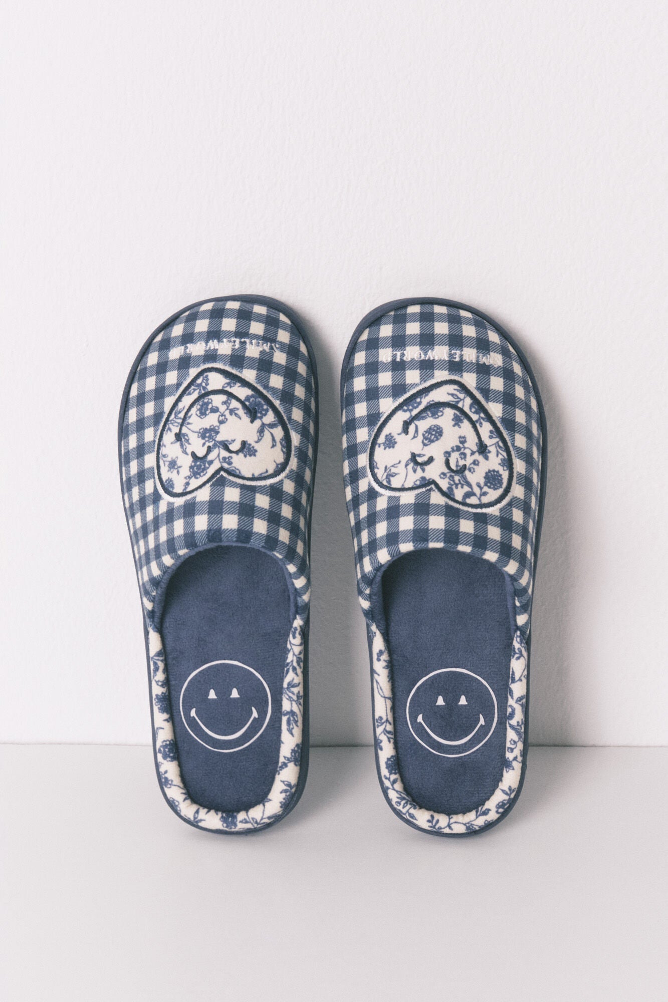 Women Secret_Navy_Smiley Blue Slippers_4992542_10_01