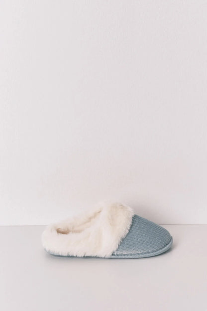 Women Secret_Green_Green Lurex Fur Ribbed Slippers_4992571_23_05