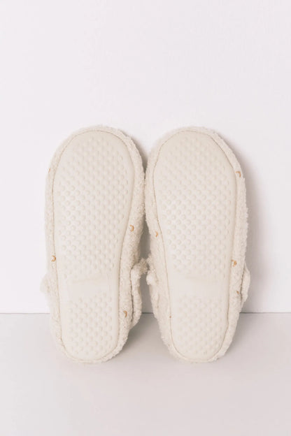 Women Secret_Ivory_White Glitter Faux Shearling Slippers_4992586_96_03