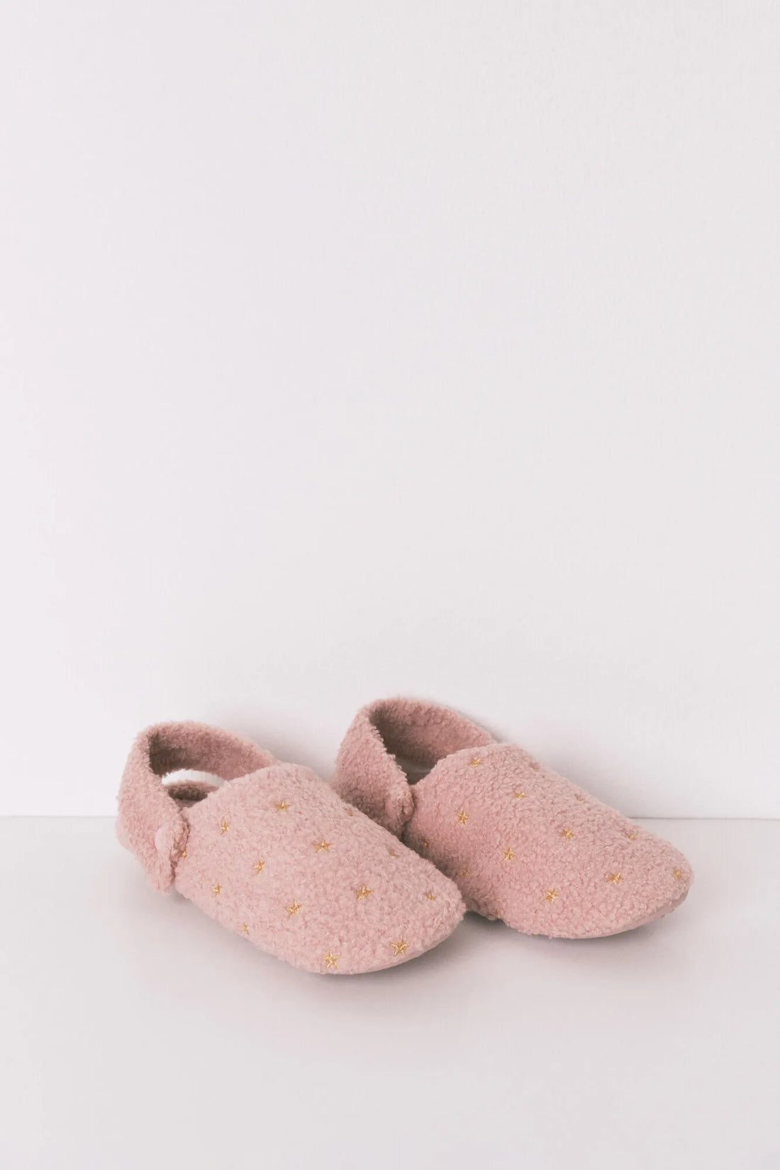 Women Secret_Pink_Pink Glitter Faux Shearling Slippers_4992587_70_02