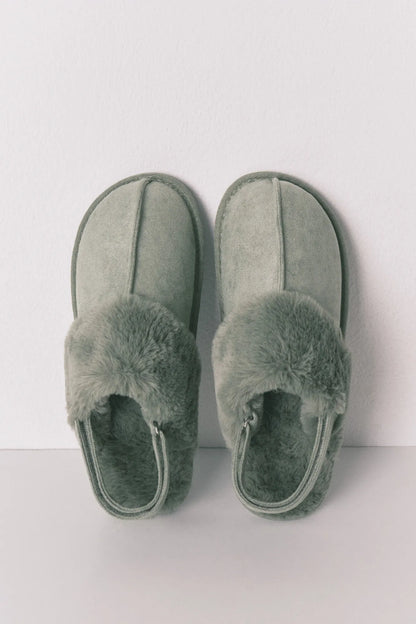 Women Secret_Green_Green Fur Clog Slippers_4992590_21_01