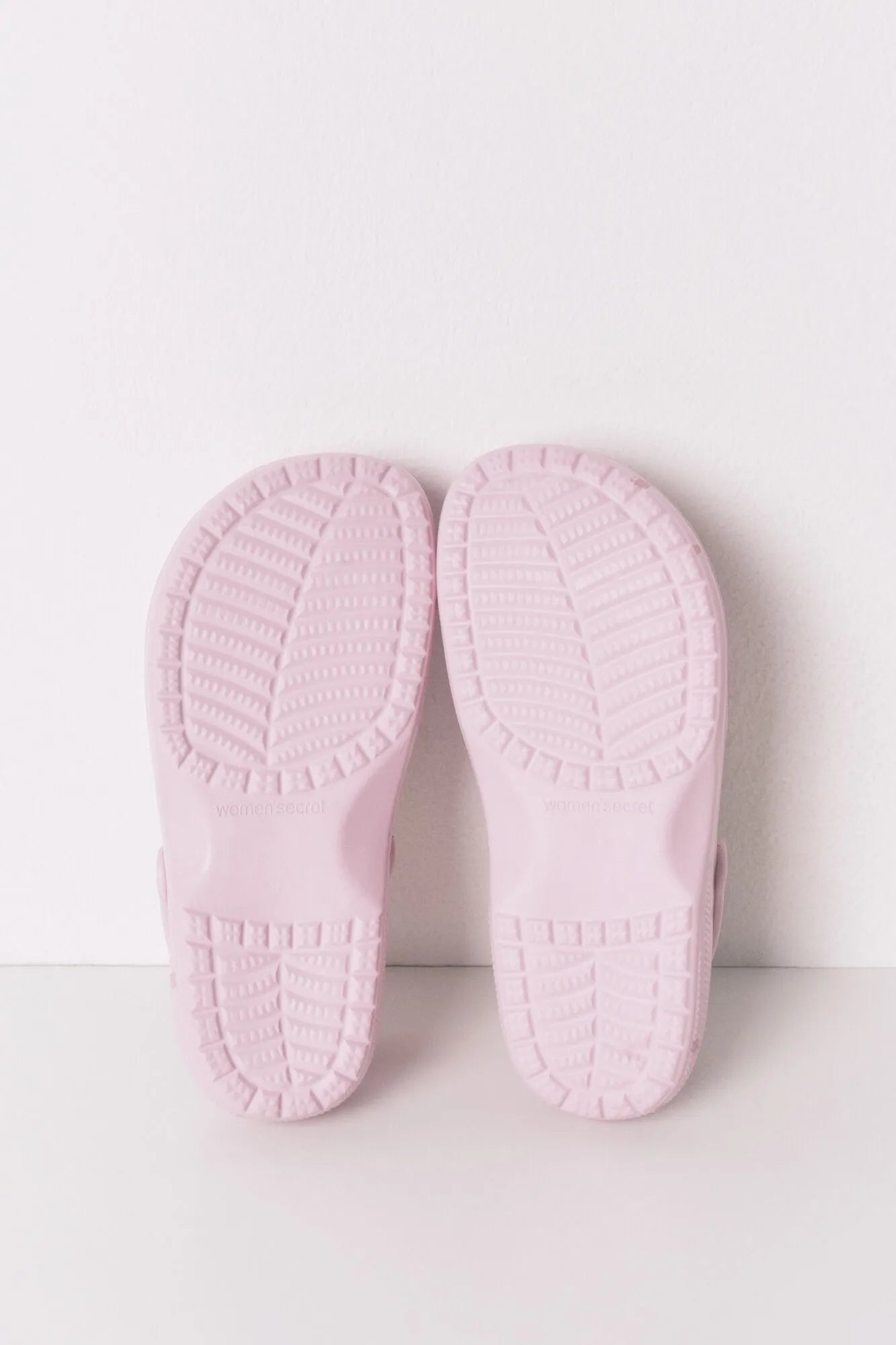 Women Secret_Pink_Lined Clog Slippers_4992596_70_04