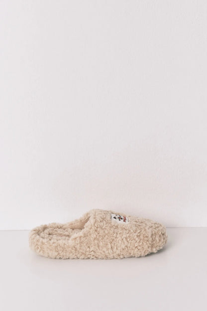 Women Secret_Ivory_Snoopy Faux Shearling Slippers and Eye Mask Gift Pack_4992597_96_07
