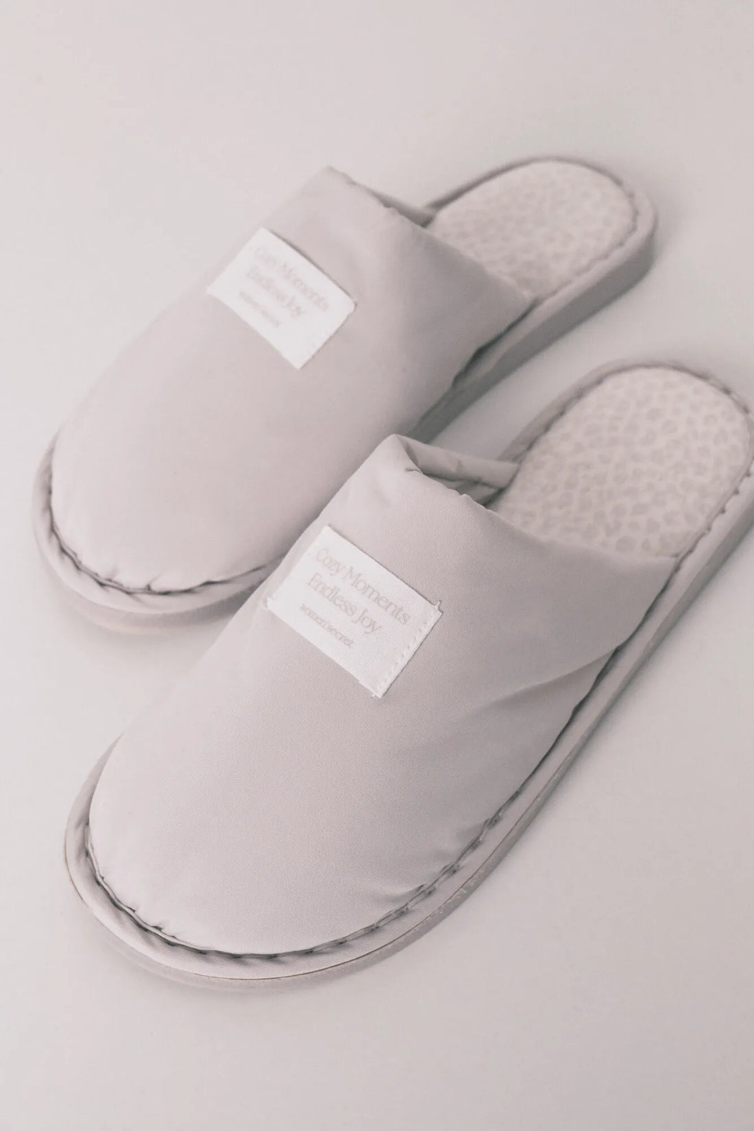 Women Secret_Multicoloured_Puffer Slippers_4993683_98_01