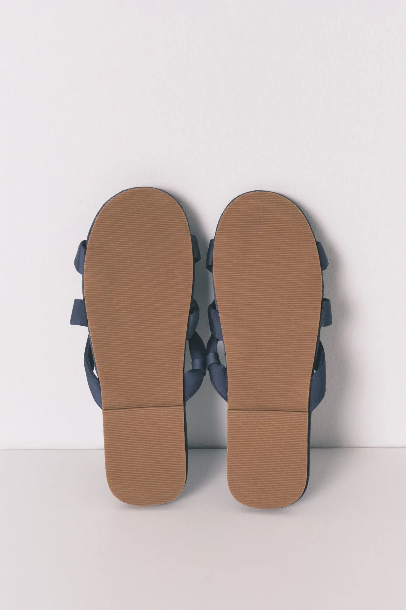 Women Secret_Light Blue_Satin Crossed Strap Slippers_4993687_18_03