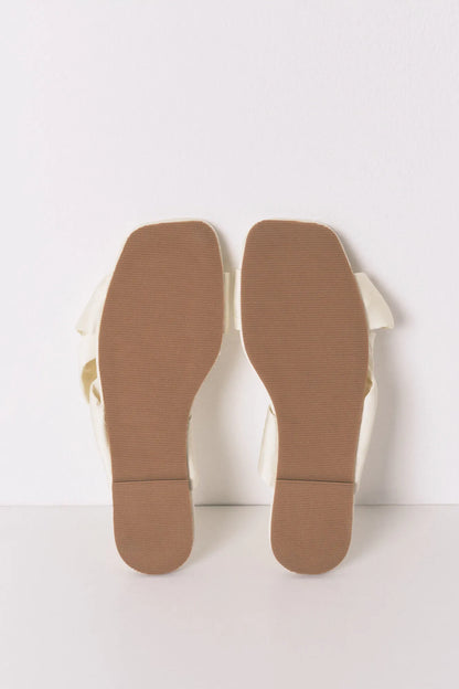 Women Secret_Yellow_Yellow Satin Knot Slippers_4993691_04_04