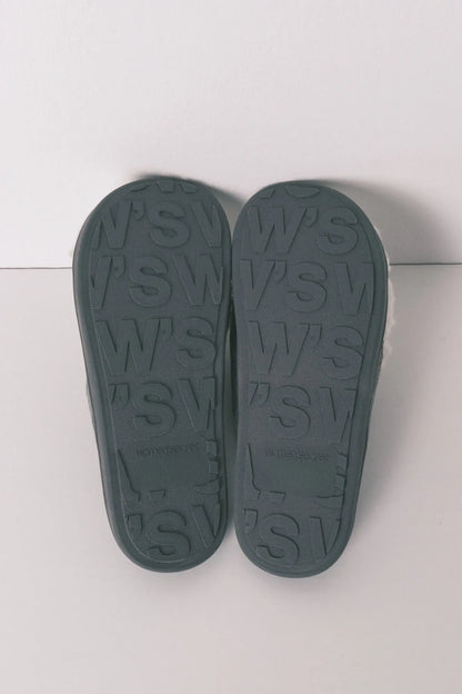 Women Secret_Charcoal Grey_Grey Faux Shearling Slippers Moomin_4993701_40_05