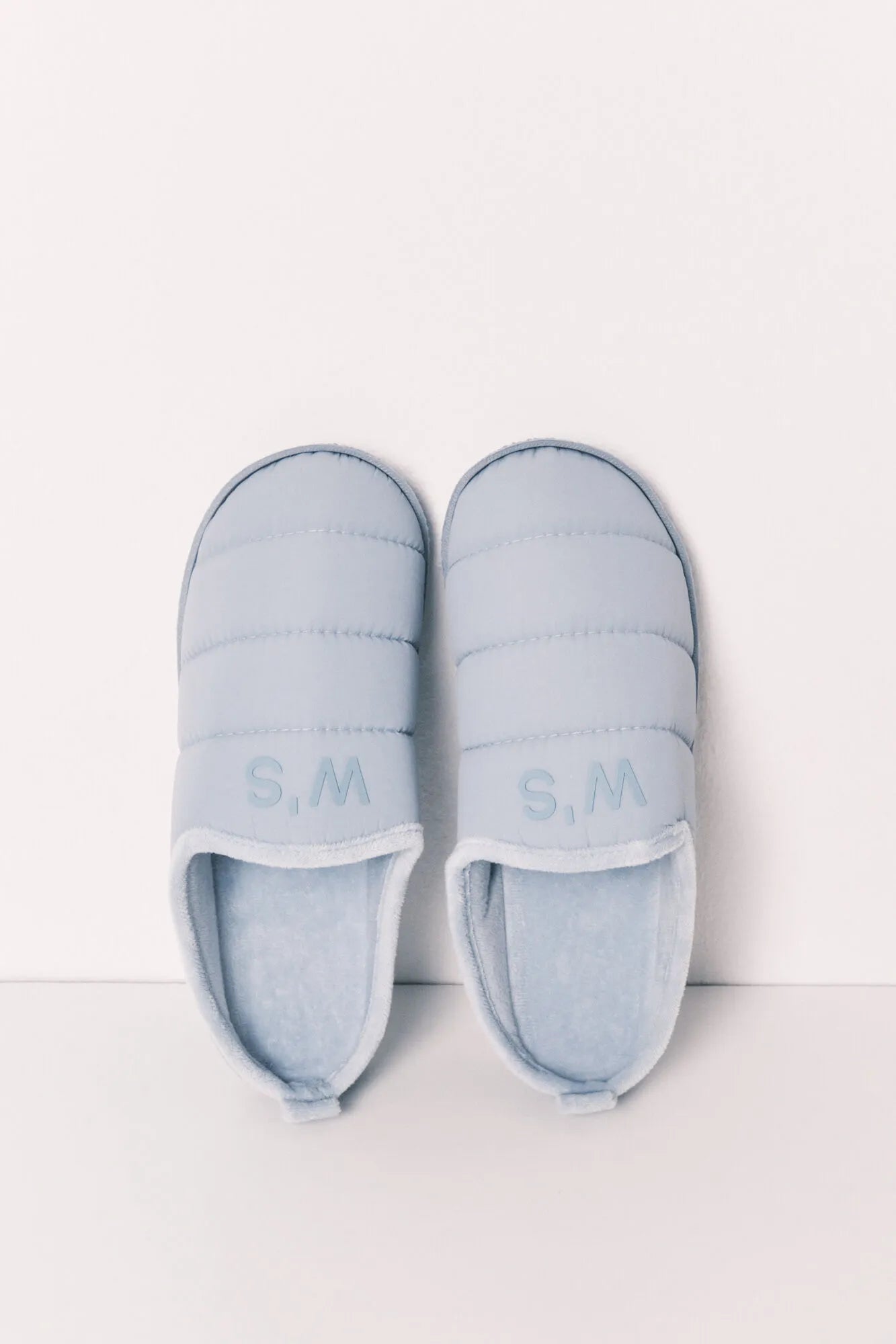 Women Secret_Light Blue_Blue Puffer Slippers_4993703_18_02