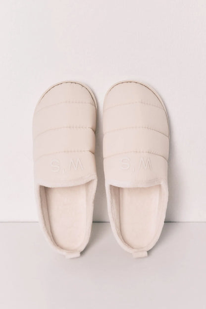 Women Secret_Ivory_White Puffer Slippers_4993704_96_01