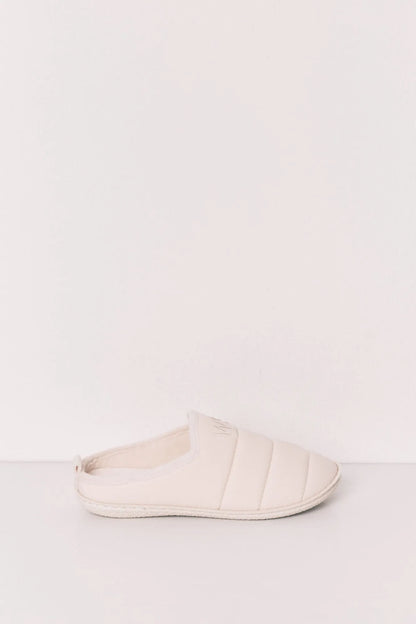 Women Secret_Ivory_White Puffer Slippers_4993704_96_04
