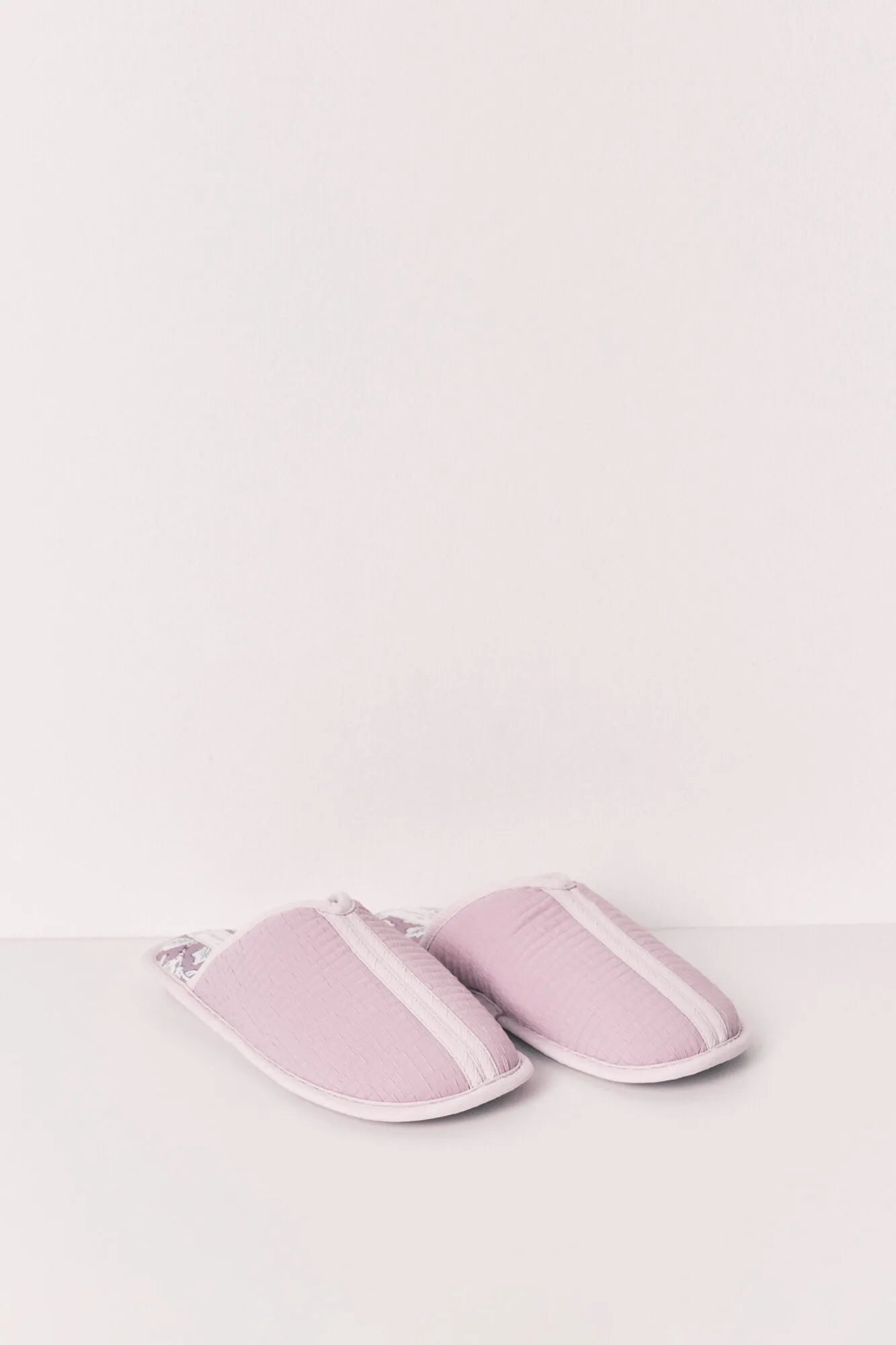 Women Secret_Pink_Pink Printed Slippers_4993709_72_03