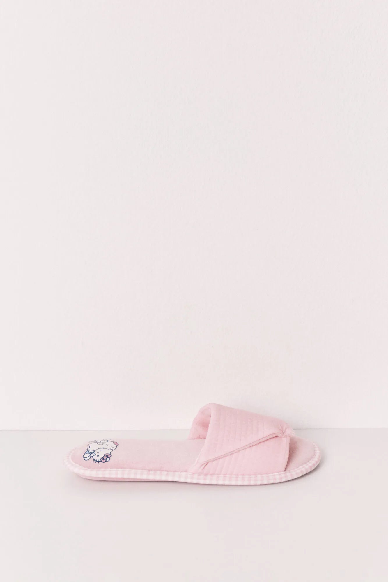 Women Secret_Ash Rose_Pink Hello Kitty Slippers_4993713_72_05