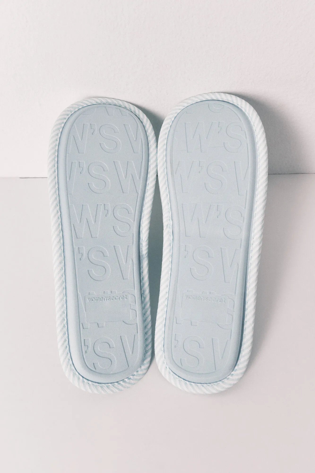 Women Secret Green Women Green Striped Bow Slippers SKU: 4993718_28 Image 04