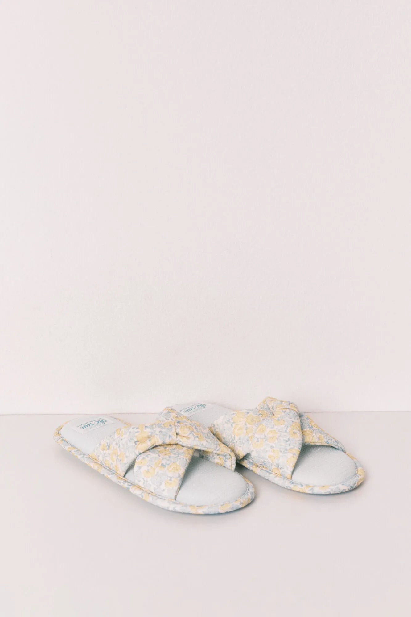 Women Secret Yellow Print Women Floral Knot Slippers SKU: 4993720_09 Image 04