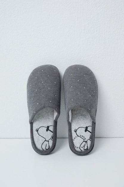 Women Secret Dark Grey Women Grey Snoopy Studded Slippers SKU: 4994421_41 Image 01