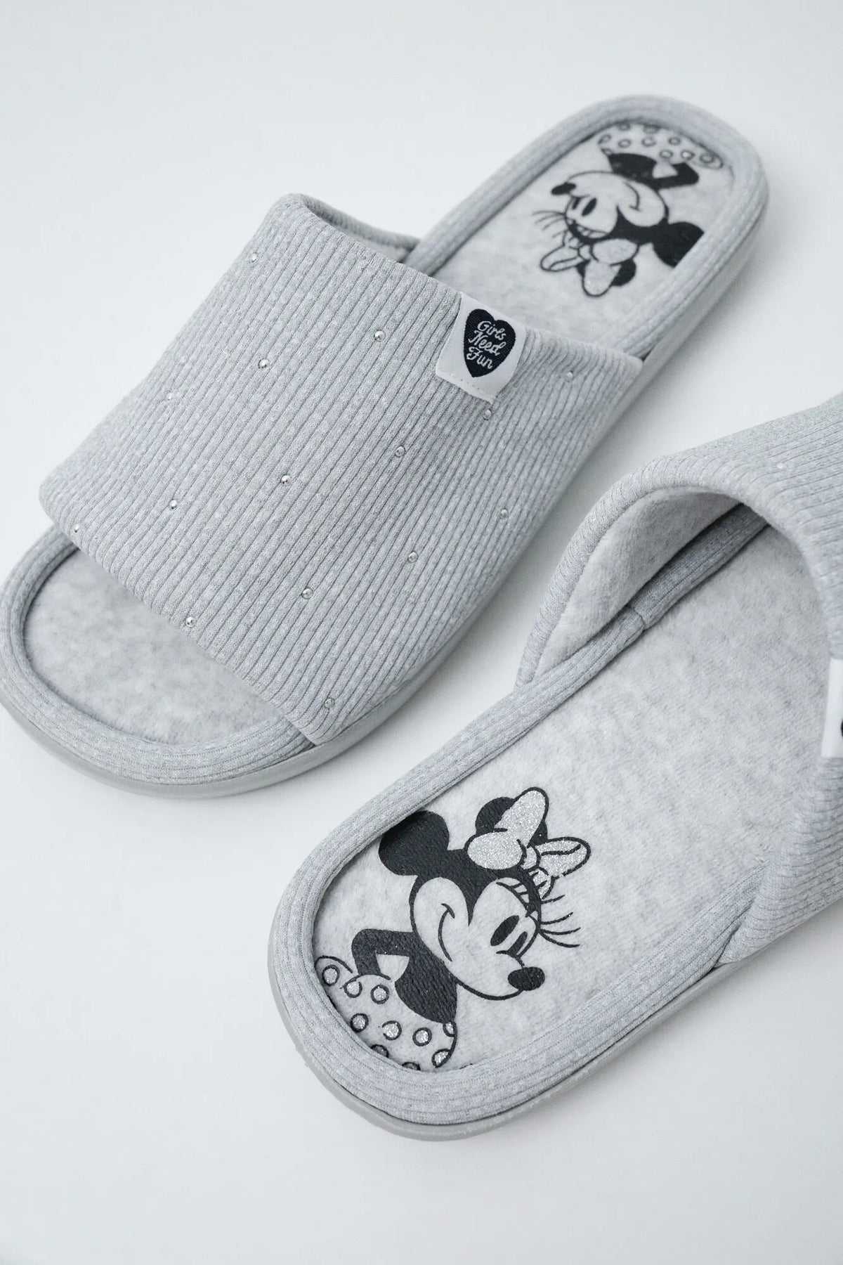 Women Secret Light Grey Women Grey Minnie Mouse Slippers SKU: 4994422_47 Image 02