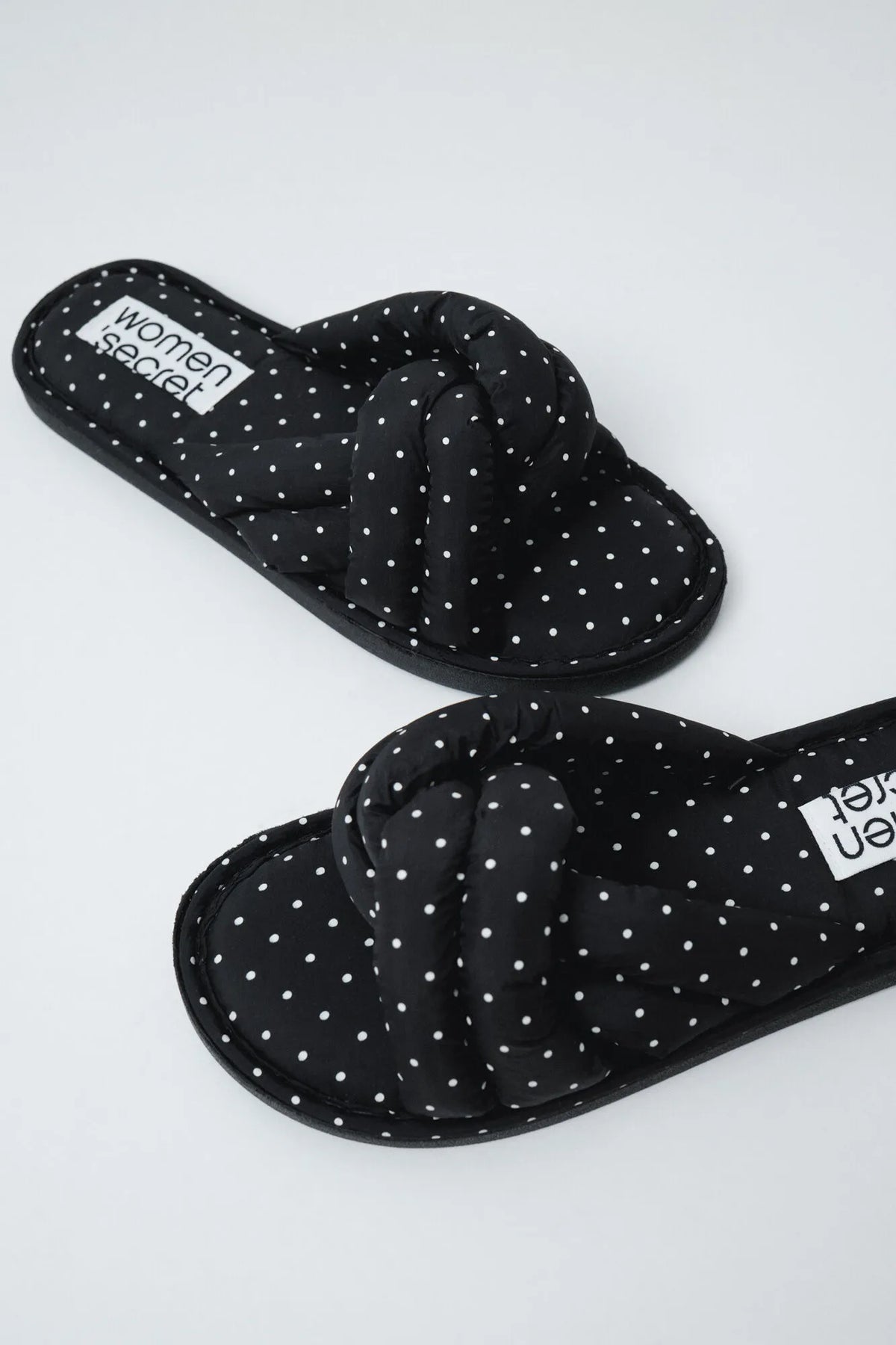 Women Secret Black Women Polka-Dot Knot Slippers SKU: 4994432_01 Image 02