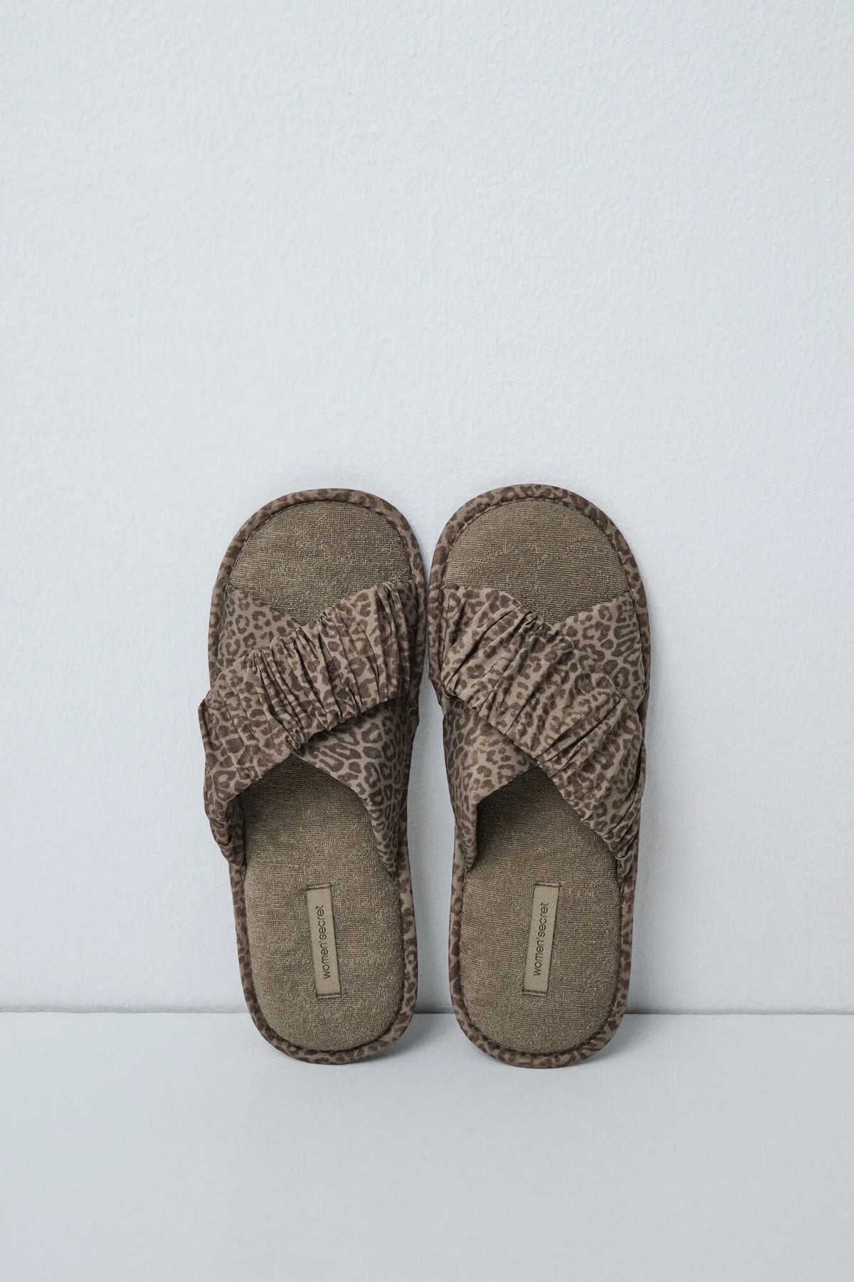Women Secret Medium Khaki Women Animal Print Slippers Travel Pack SKU: 4994435_92 Image 01