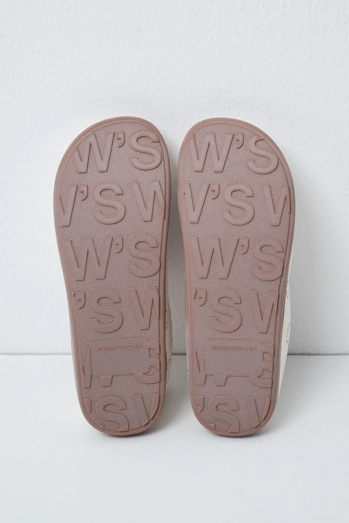 Women Secret Ivory Women Miffy Closed Slippers SKU: 4994437_96 Image 03