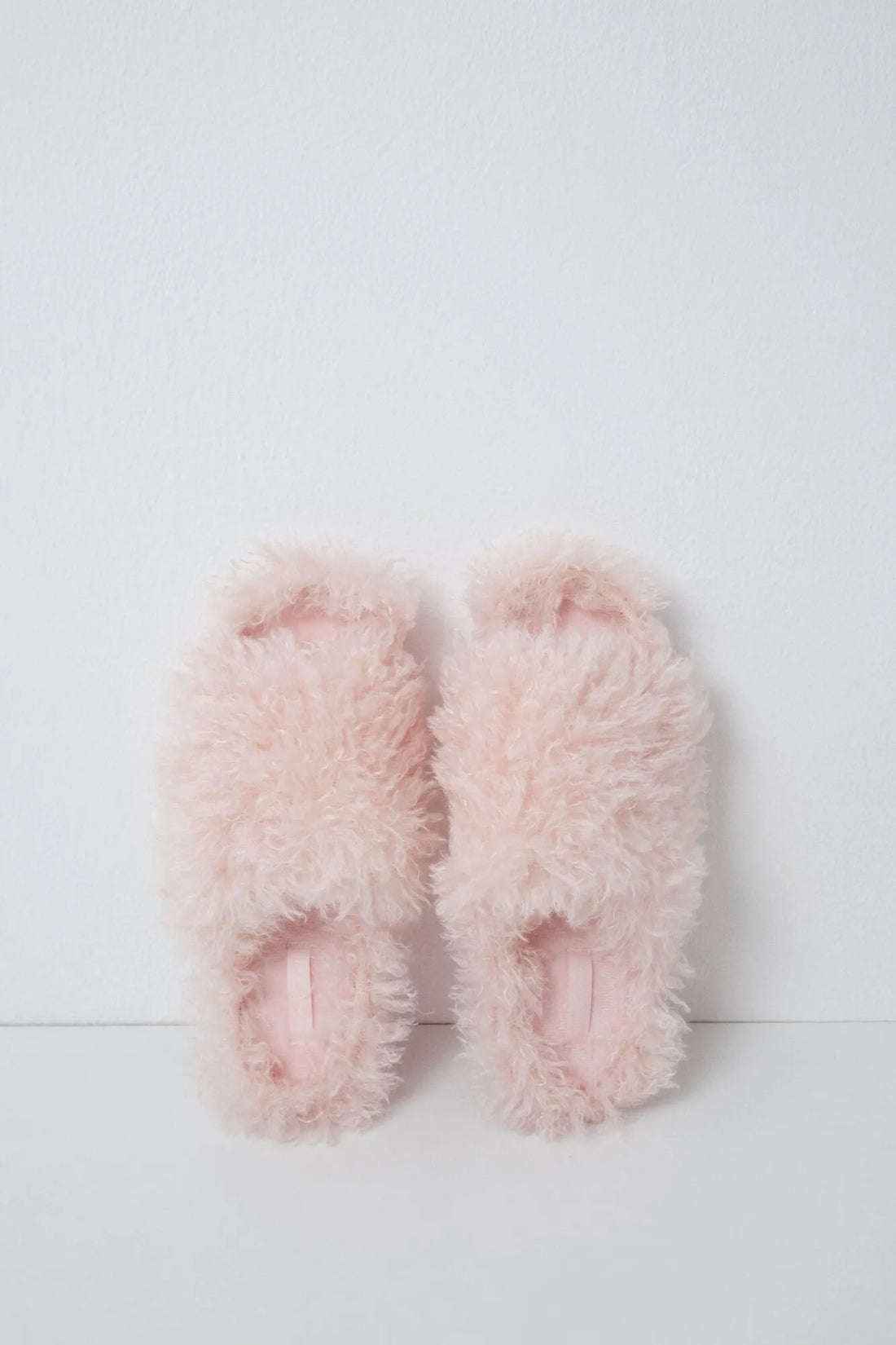 Women Secret Pink Women Pink Plush Slippers SKU: 4994440_71 Image 01