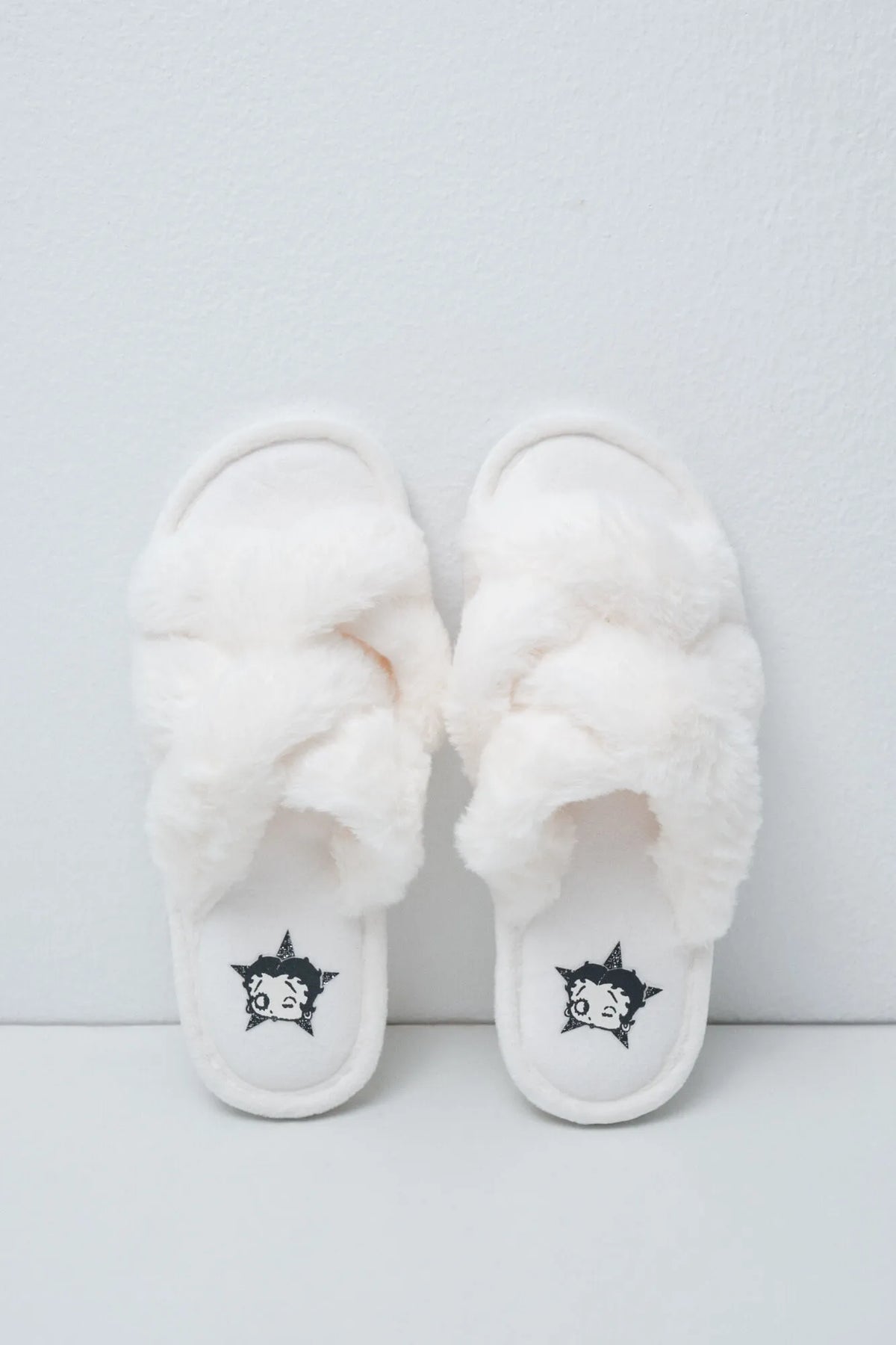 Women Secret Ivory Women White Plush Betty Boop Slippers SKU: 4994442_96 Image 01