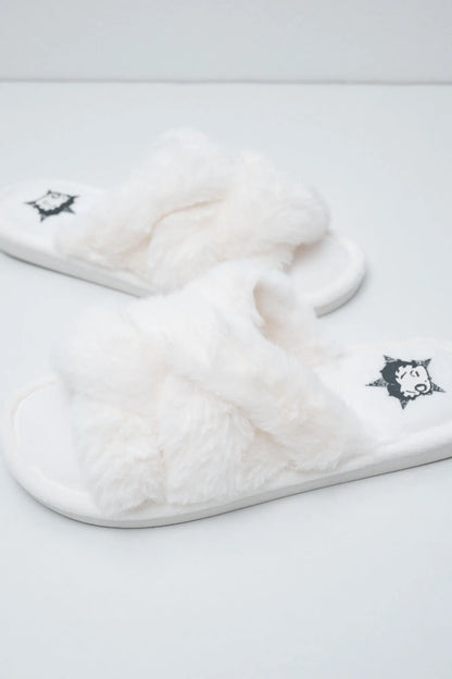 Women Secret Ivory Women White Plush Betty Boop Slippers SKU: 4994442_96 Image 02