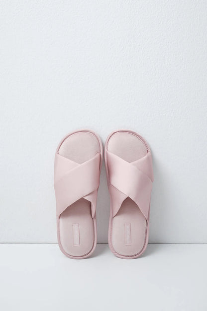Women Secret Pink Women Pink Satin Cross-Strap Slippers SKU: 4994533_71 Image 02