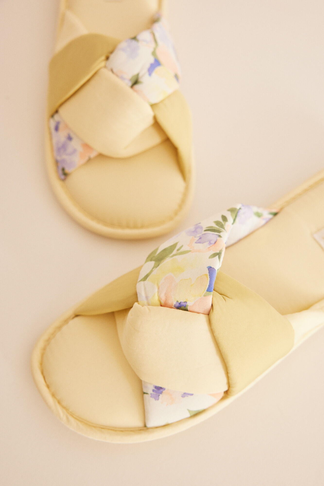 Open Slippers_4997594_03_02