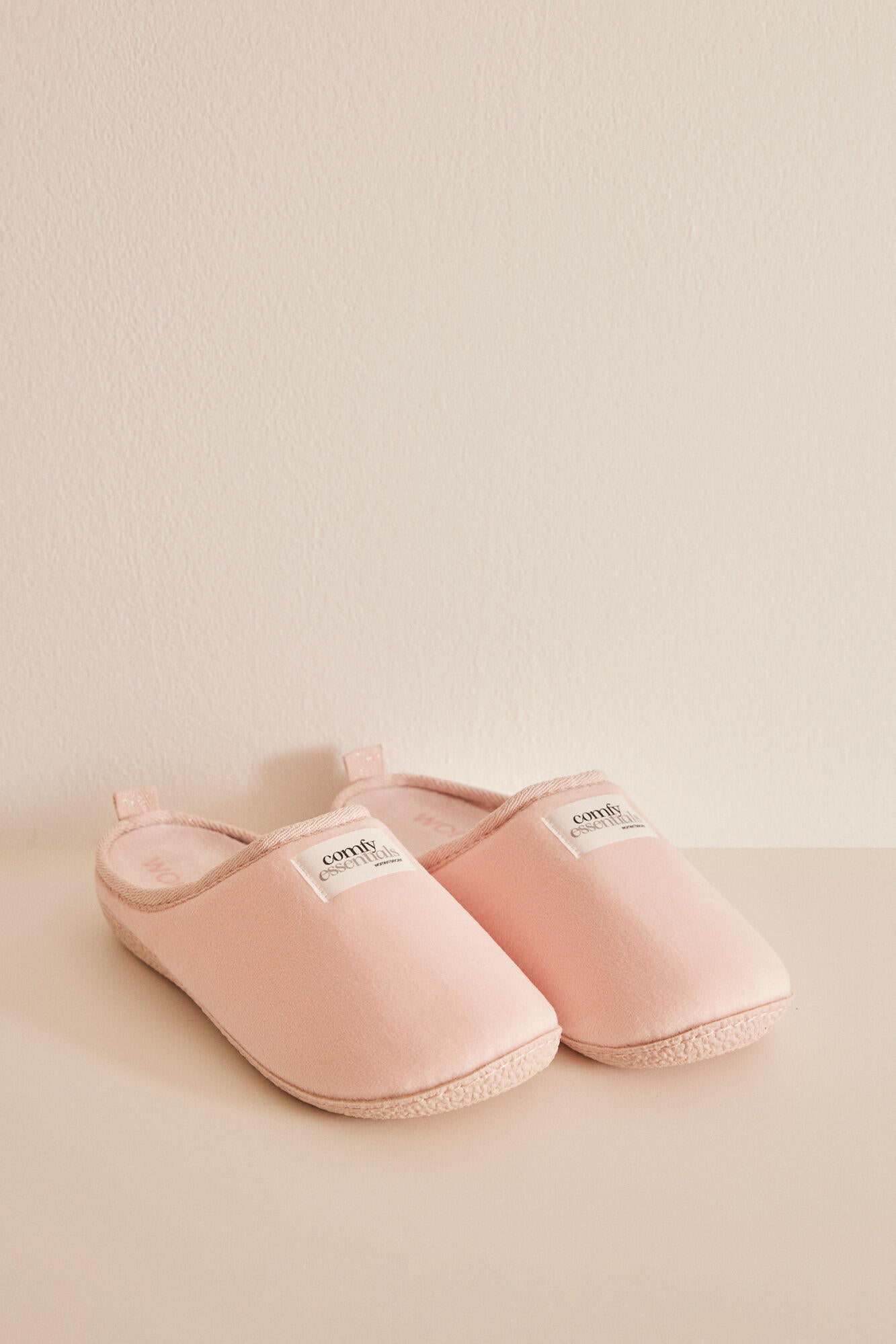 Shower Slippers_4997600_71_03