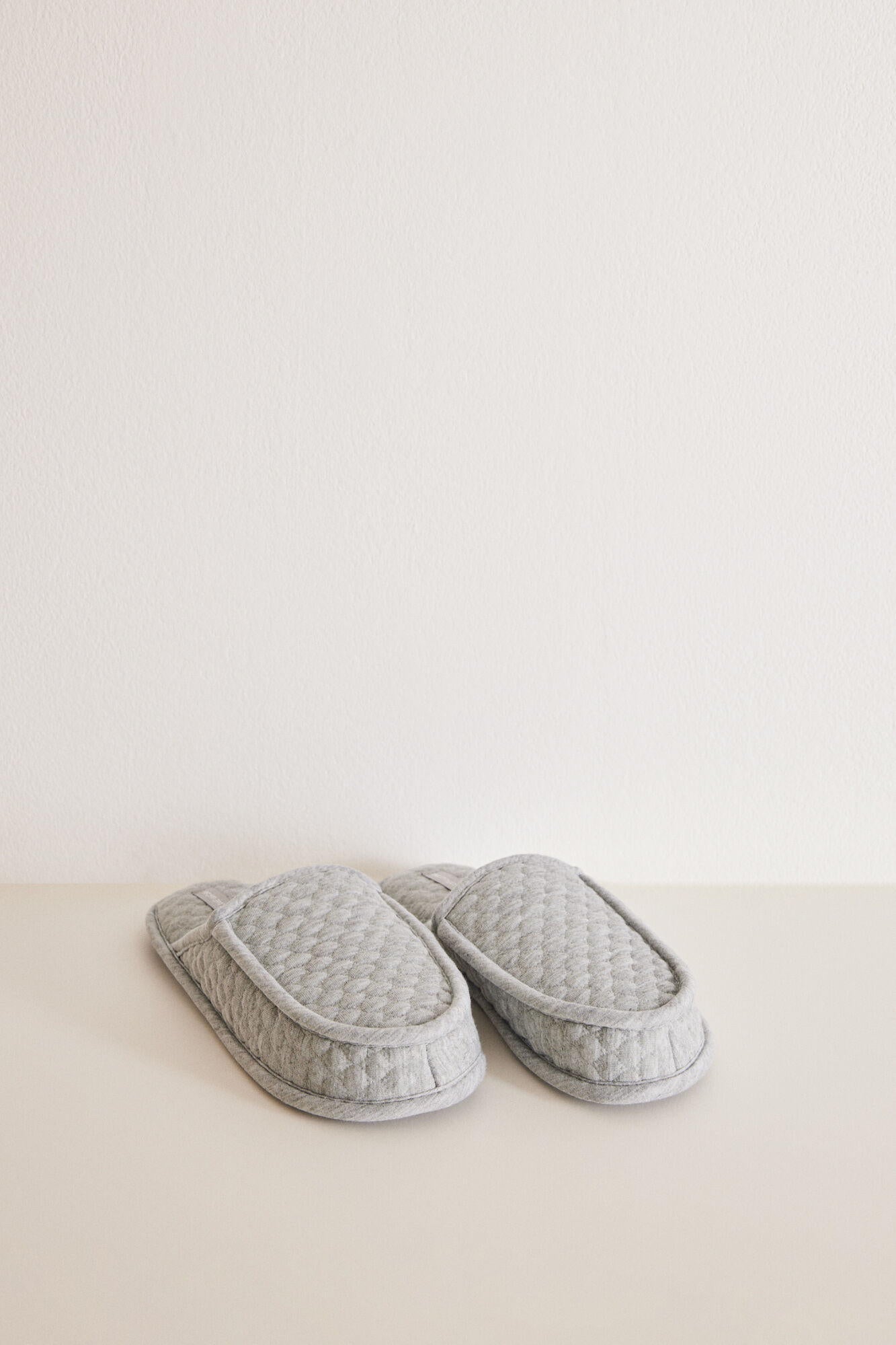 Open Slippers_4997610_41_01