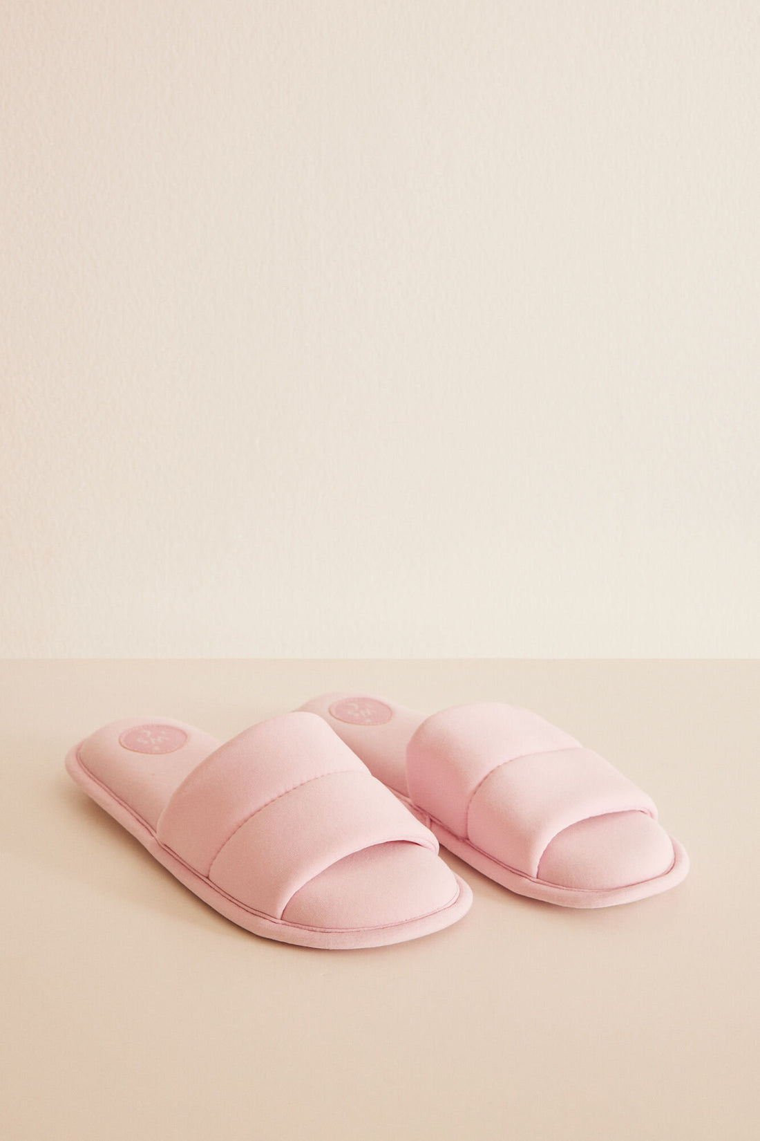 Pink Open Shower Slippers_4997620_70_01