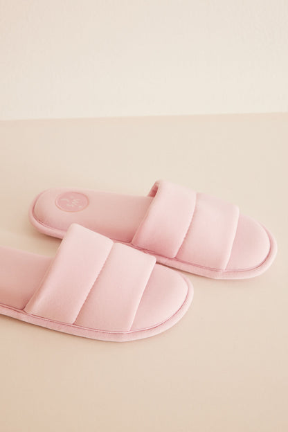 Pink Open Shower Slippers_4997620_70_03