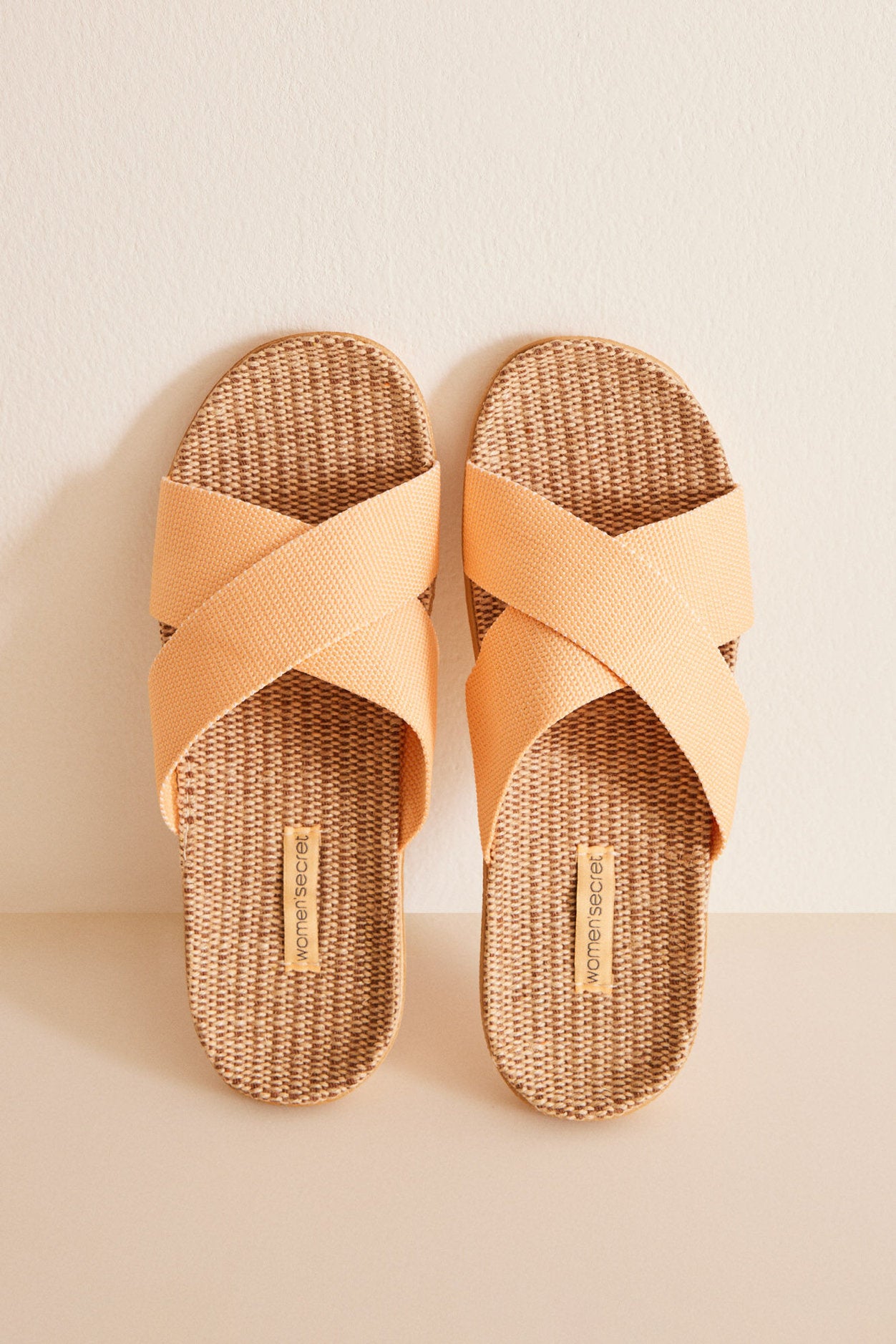 Orange Open Slippers_4997624_66_03