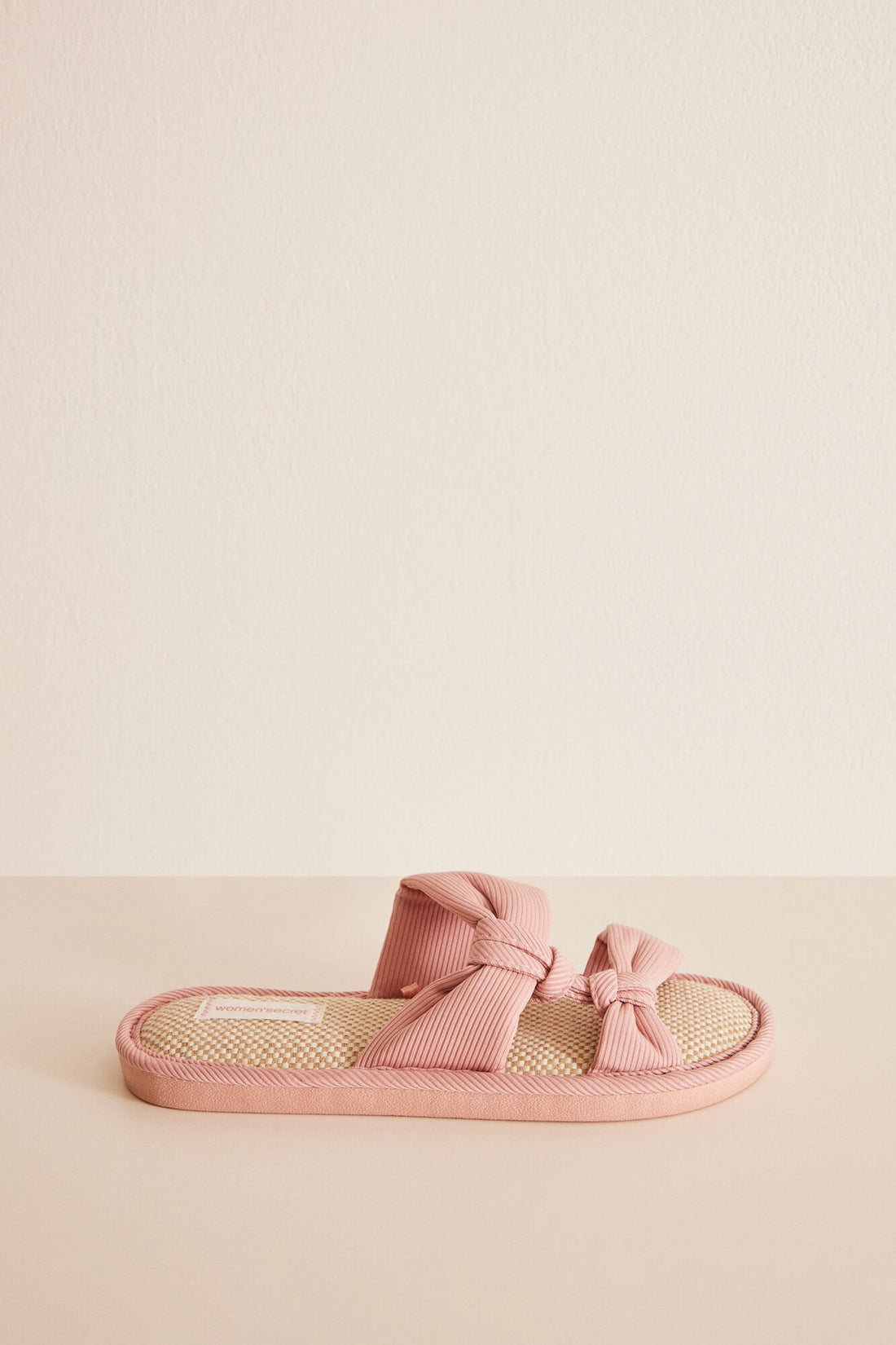 Pink Knot House Shoe_02