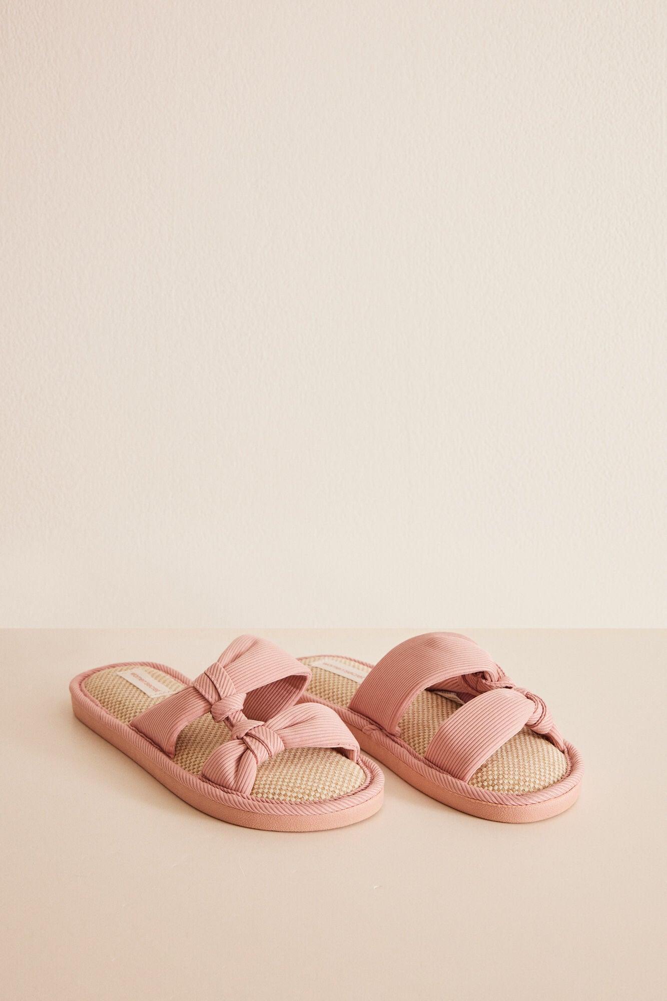 Pink Knot House Shoe_03