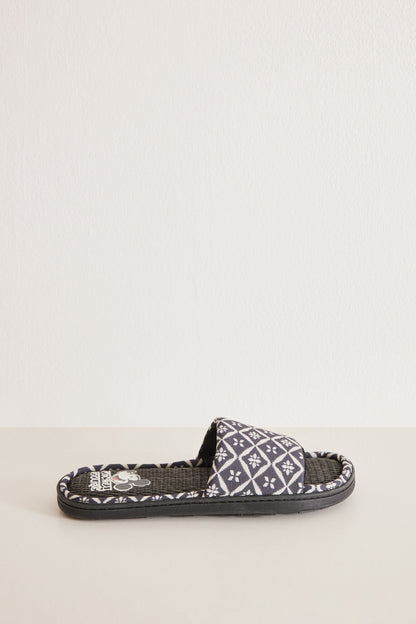 Mickey Ethnic Stamped House Slippers_04