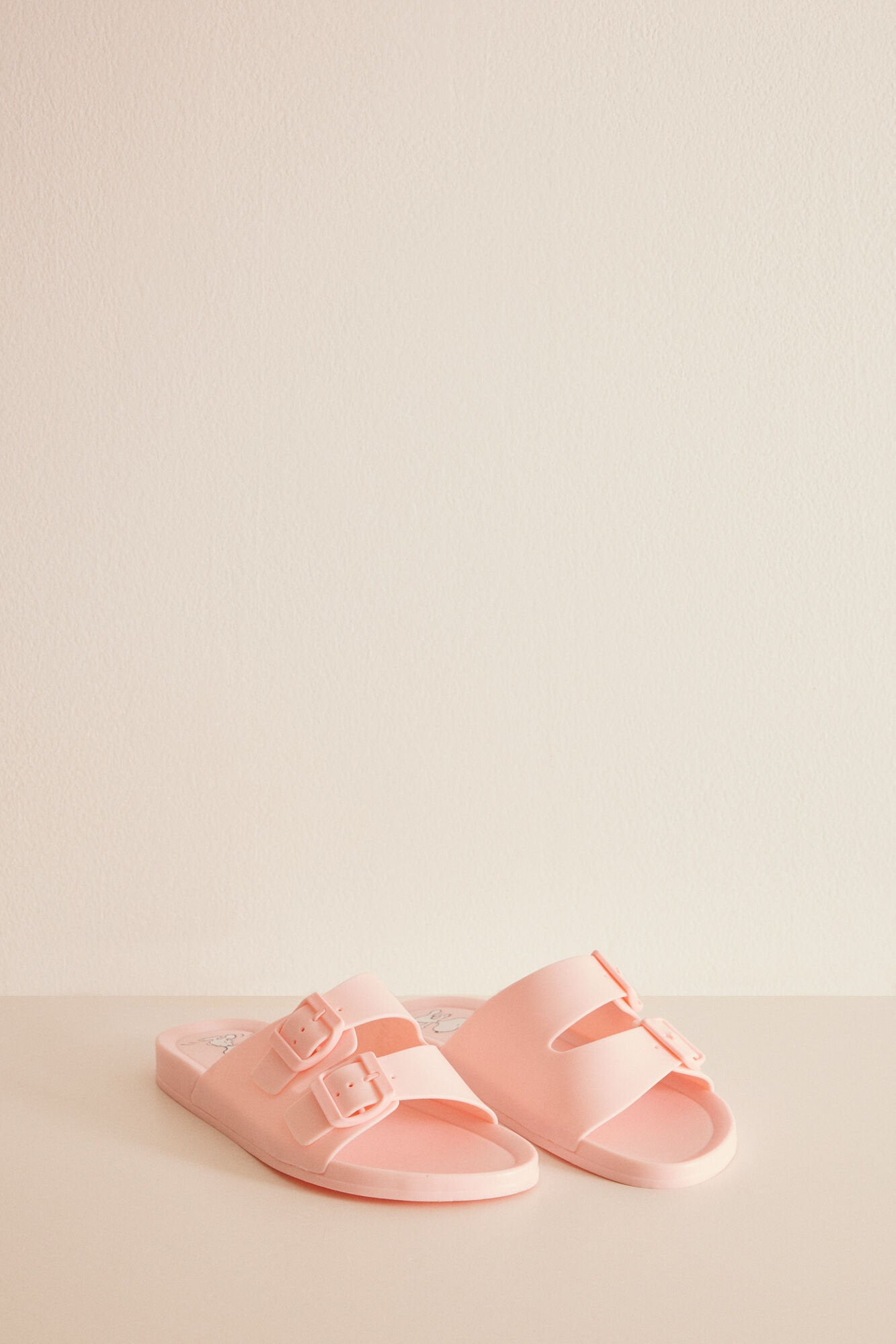 Snoopy Pink Injected Sandals_04