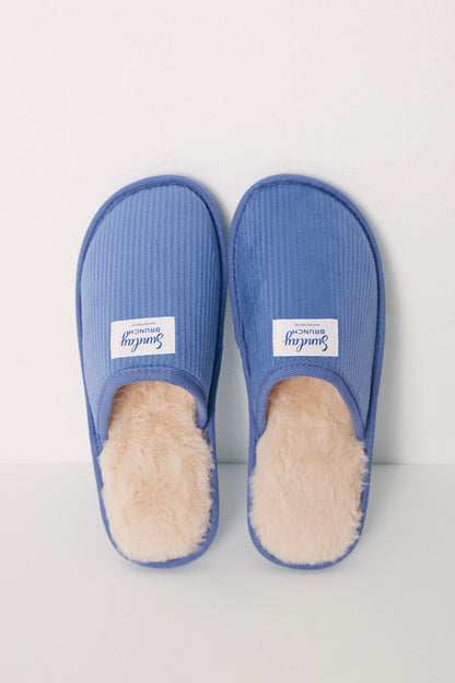 Unleashed House Slippers Blue Bread_03